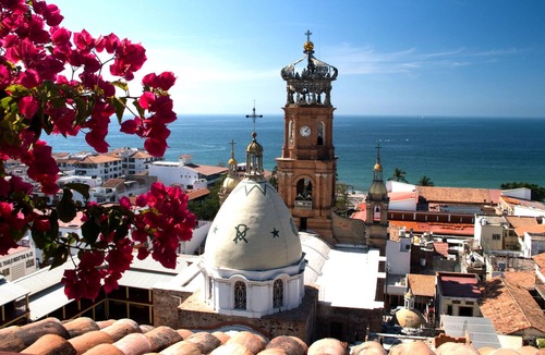South Hotel Zone Resort | Junior Suite at the Villa del Palmar - Puerto Vallarta - All Inclusive option