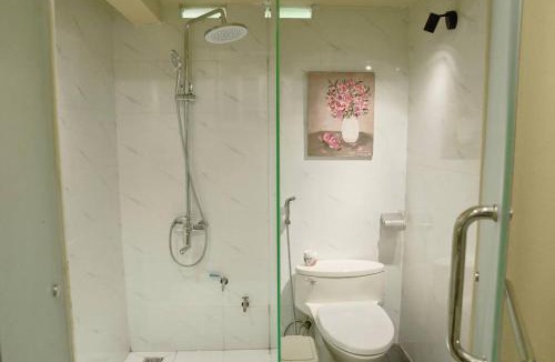 Ba Dinh Apartment | K homestay near Truc Bach lake Old Quarter