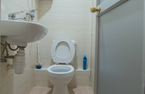 Mong Kok House | Kam Fu Guest House