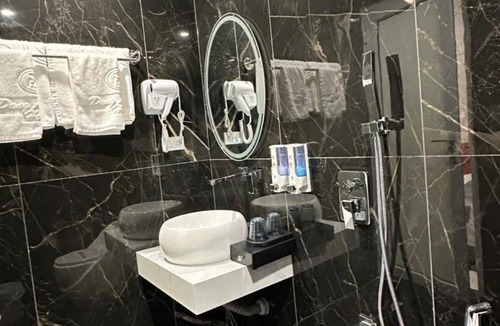 Quang An Hotel | Khách sạn Đặng Anh