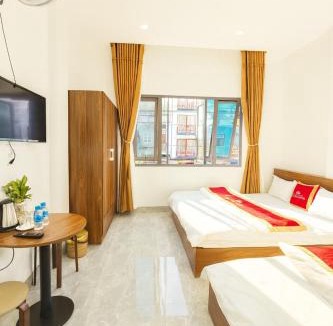 Dong Van Hotel | Khách sạn Đức Phúc