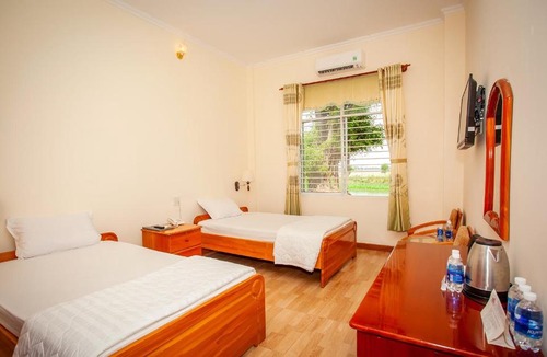 Nui Sam Hotel | KHÁCH SẠN BẾN ĐÁ NÚI SAM