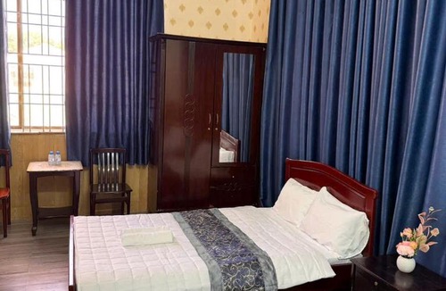 Ninh Kieu Hotel | Khách Sạn Minh Khuê