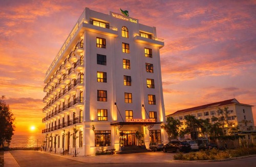 Hoang Hoa Hotel | Khách sạn Wild Horse Biển Hải Tiến