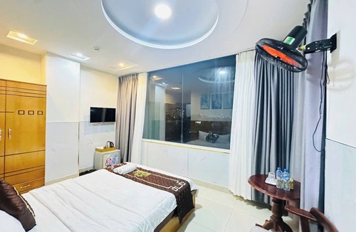 Tan Phu District Hotel | KHACH SAN PHU HUNG