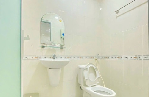 Tan Phu District Hotel | KHACH SAN PHU HUNG