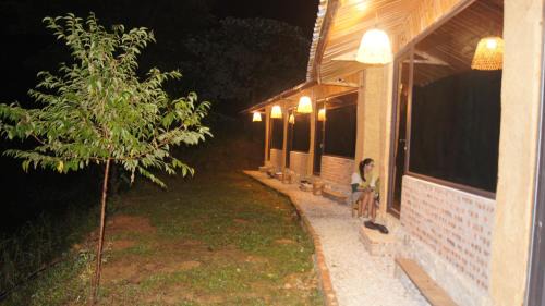 Quan Ba Bed & Breakfast | Kiên Mán Homestay