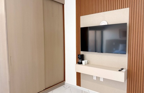 Lomas de Mazatlan Apartment | King Room Rooftop Pool Balcony