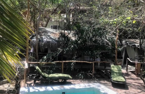 Arroyo Cruz House | King room with Deck pool, in front of bay n beach!