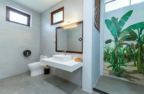 Ong Lang Hotel | Kingo Retreat Resort