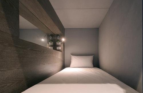 West District Hotel | Kiwi Express Hotel-Taichung Station II