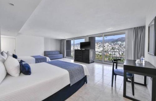 Costera Acapulco Hotel | Krystal Beach Acapulco