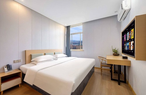 Pudong Hotel | Kuncheng Extraordinary Hotel