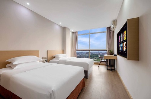 Pudong Hotel | Kuncheng Extraordinary Hotel