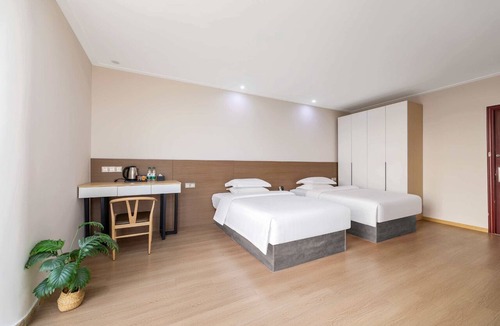Pudong Hotel | Kuncheng Extraordinary Hotel