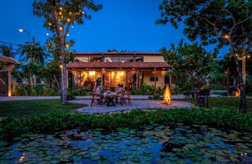 Dong Hoa Hotel | LÀNG MẮM Retreat