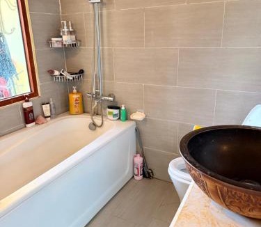 Duc Trong Apartment | Líu homestay