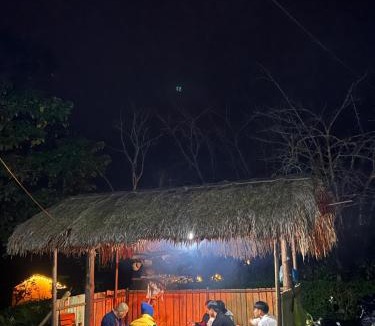 Quan Ba Bed & Breakfast | Lý Tuấn Homestay