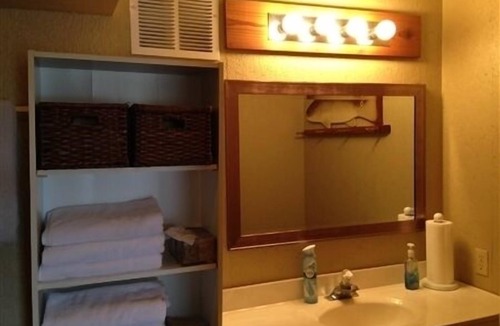 Port Mansfield Apartment | La Casa De Pescado Rojo. Two Bedroom, Two Bath. Private Boat Slip in Harbor.