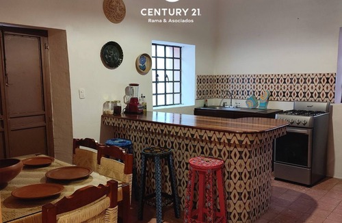 San Felipe House | La Casita de Regina, Beautiful typical Centro house, your Home.
