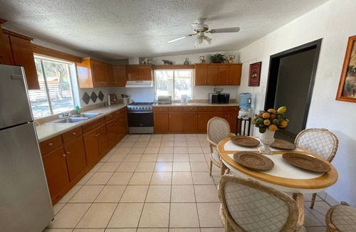 Ejido El Porvenir House | La Casita del Valle. Private Home w/Pool & Jacuzzi Sleeps 10