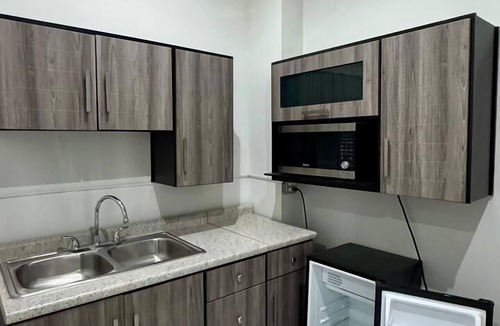 Ciudad Juarez Hotel | La frontera suites motel