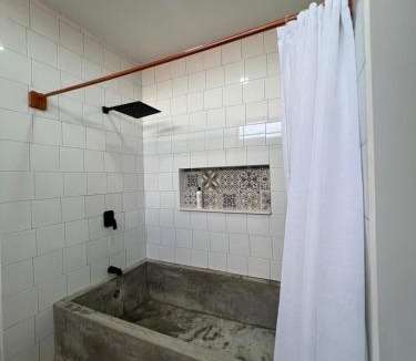 Flores House | La Isla Bonita Residence