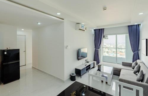 Phuong 8 Apartment | La Living Collection