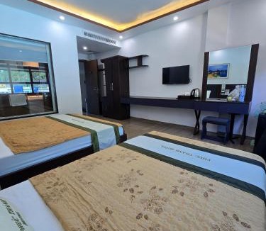 Cat Ba Hotel | La Maison