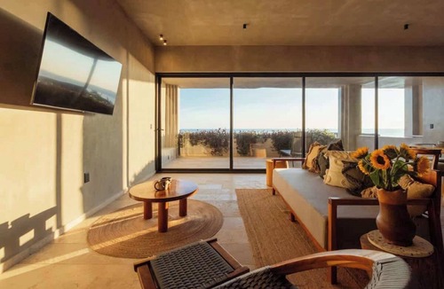 Hidalgo Condo | La Olita PH