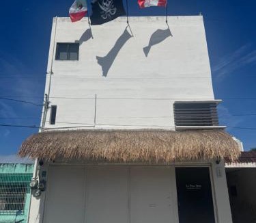Colonia Adolfo Lopez Mateos Hotel | La Perle Noire - Dive Hotel Cozumel