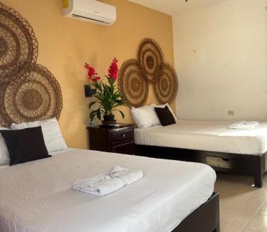 Rio Lagartos Hotel | La placita hotel