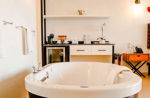 North End Hotel | La Puesta