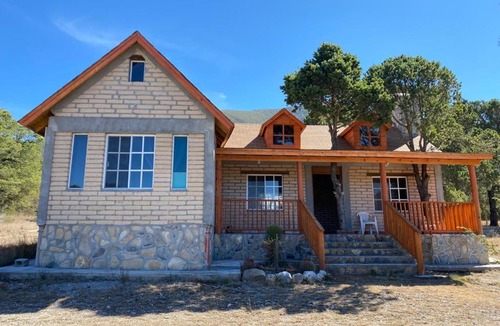Saltillo Cabin | LA QUERENCIA