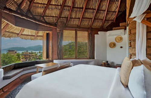 Zihuatanejo Hotel | La Villa Luz - Adults Only Boutique Hotel