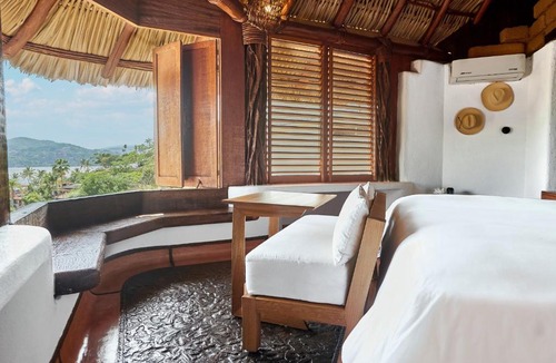 Zihuatanejo Hotel | La Villa Luz - Adults Only Boutique Hotel
