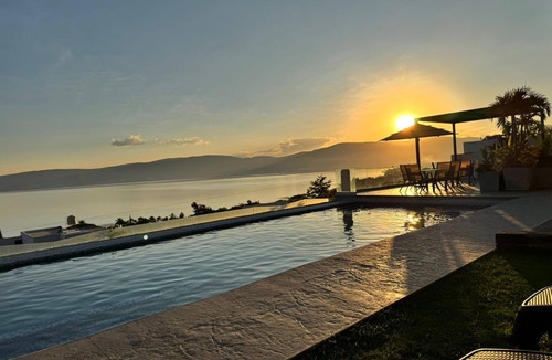Jocotepec Apartment | Lake view apartment, ideal for home office.