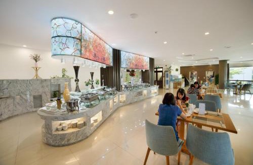 Quy Nhon Hotel | Lake View Hotel