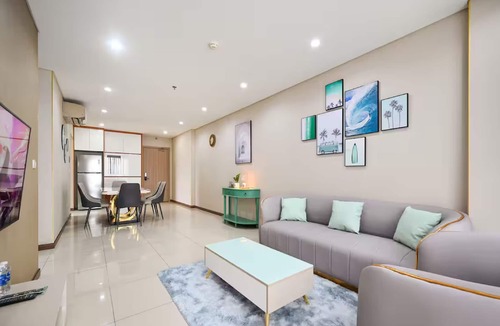 District 10 Apartment | LaLa Hà Đô Centrosa Residence