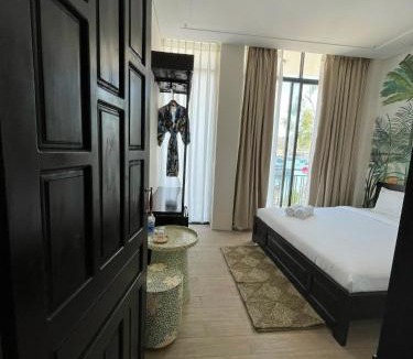 Ninh Hai Hotel | Lamer Homestay & Villa - Vinh Hy Bay