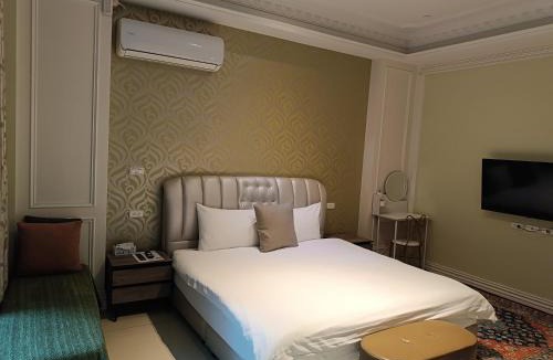 East District Villa | Lane 82 Hostel
