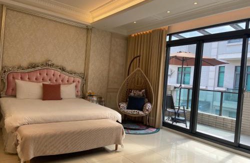 East District Villa | Lane 82 Hostel