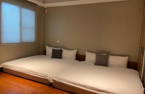 East District Villa | Lane 82 Hostel