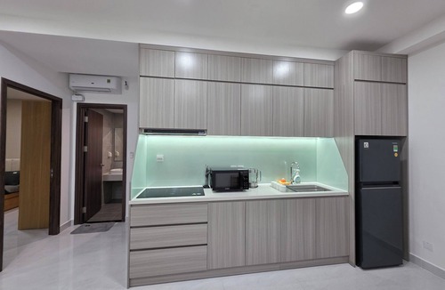Tan Qui Dong Apartment | Lang Retreat Apartment Resort Pool Gym