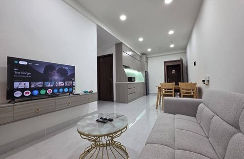Tan Qui Dong Apartment | Lang Retreat Apartment Resort Pool Gym
