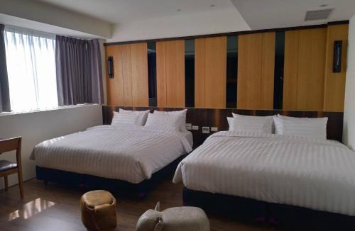 East District Hotel | Lantan Fanyue Inn