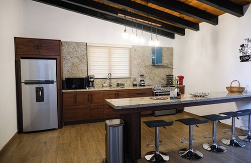 Mazamitla Cabin | Large family cabin "Olivo" surrounded by forest and tranquility.