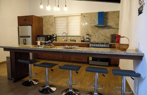 Mazamitla Cabin | Large family cabin "Olivo" surrounded by forest and tranquility.