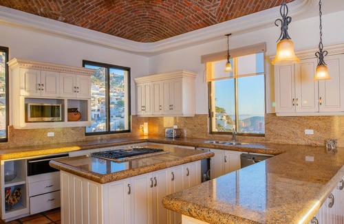 Pedregal Villa | Large Oceanview Luxury Villa in Pedregal w/Pool & Hot Tub | Sleeps 31