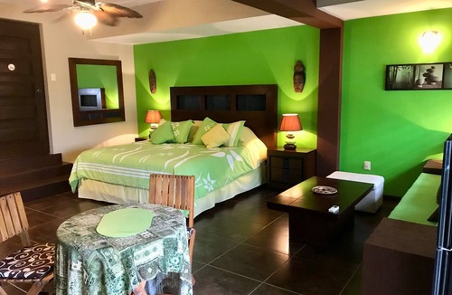 Downtown Mazatlan Bed & Breakfast | Las 7 Maravillas - Adults Only